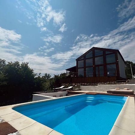 Le Chalet M - Cabana Cu O Panorama De Poveste. Surdesti  Exterior foto