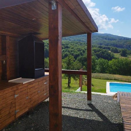 Le Chalet M - Cabana Cu O Panorama De Poveste. Surdesti  Exterior foto